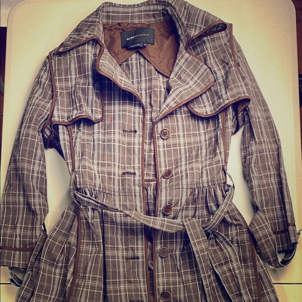 BCBG Maxazria Brown and Blue Belted Trench Coat